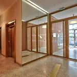 Studio Located Between Bastille And Nation