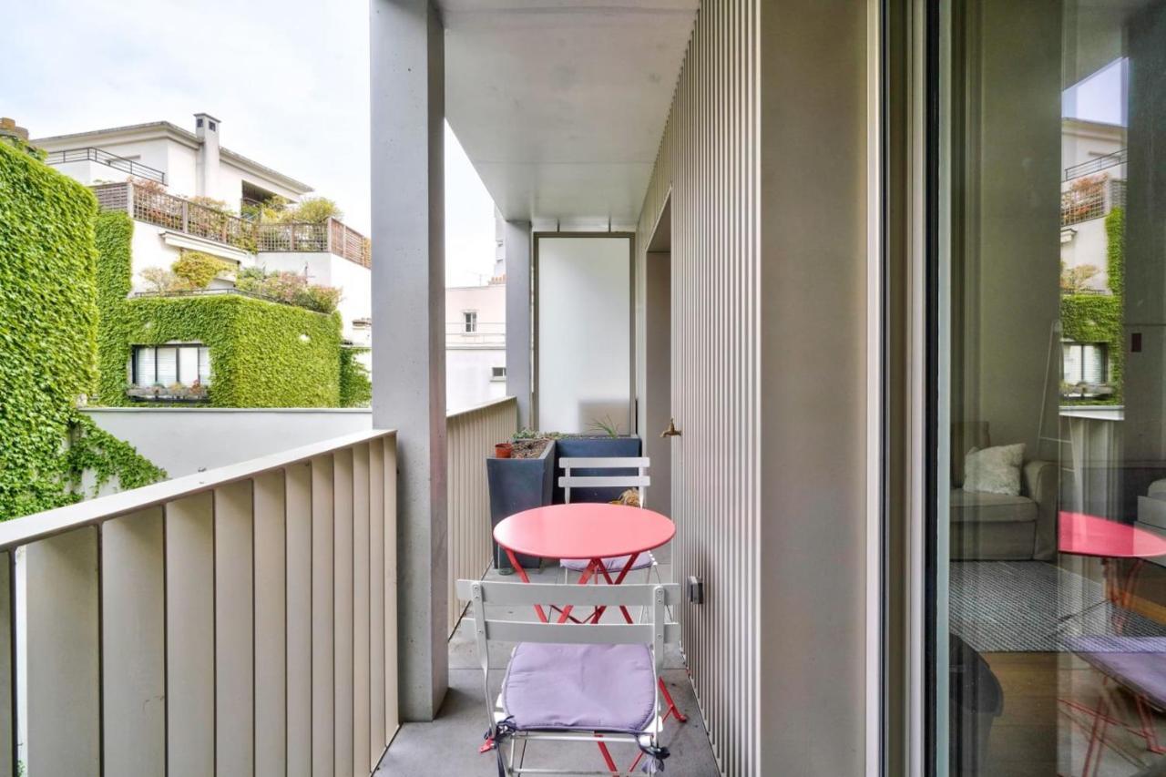 Appartement Studio Located Between Bastille And Nation Parijs